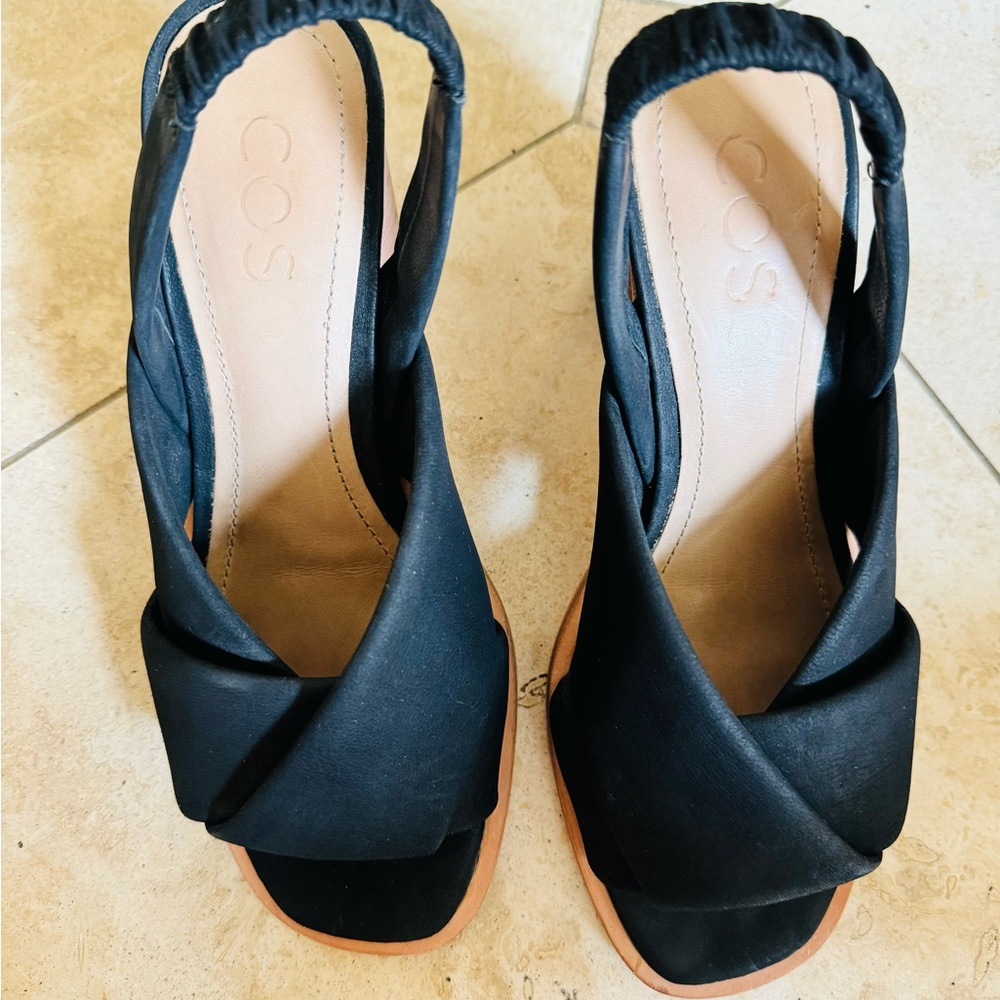 Black Heels COS